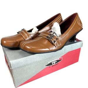 Bumper Bestfit Light Brown Kitten Heel Loafers Buckle Detail Sz 8.5